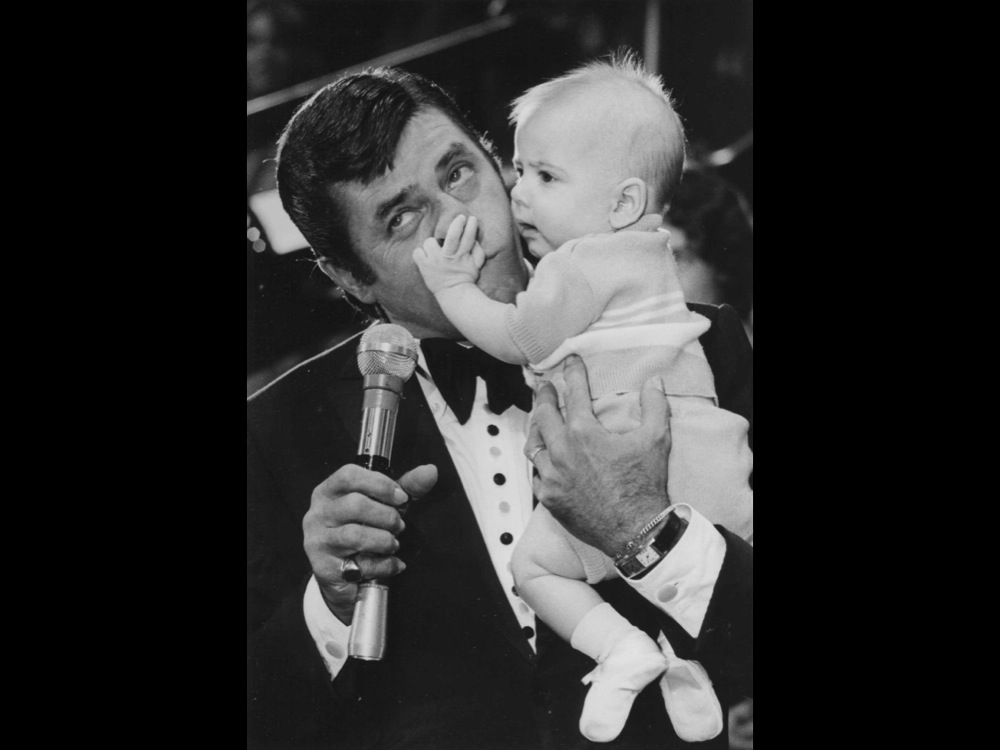 Jerry Lewis and young fan