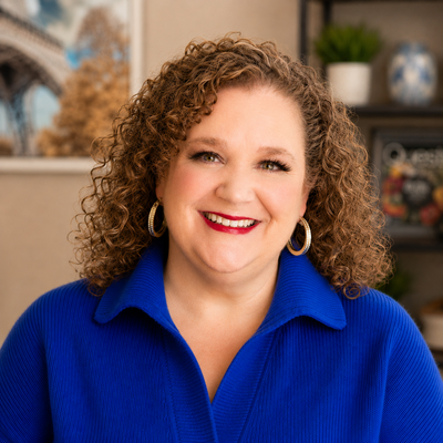Photo of Mindy Henderson.