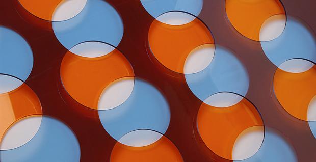 A picture of blue and orange circles overlapping each other